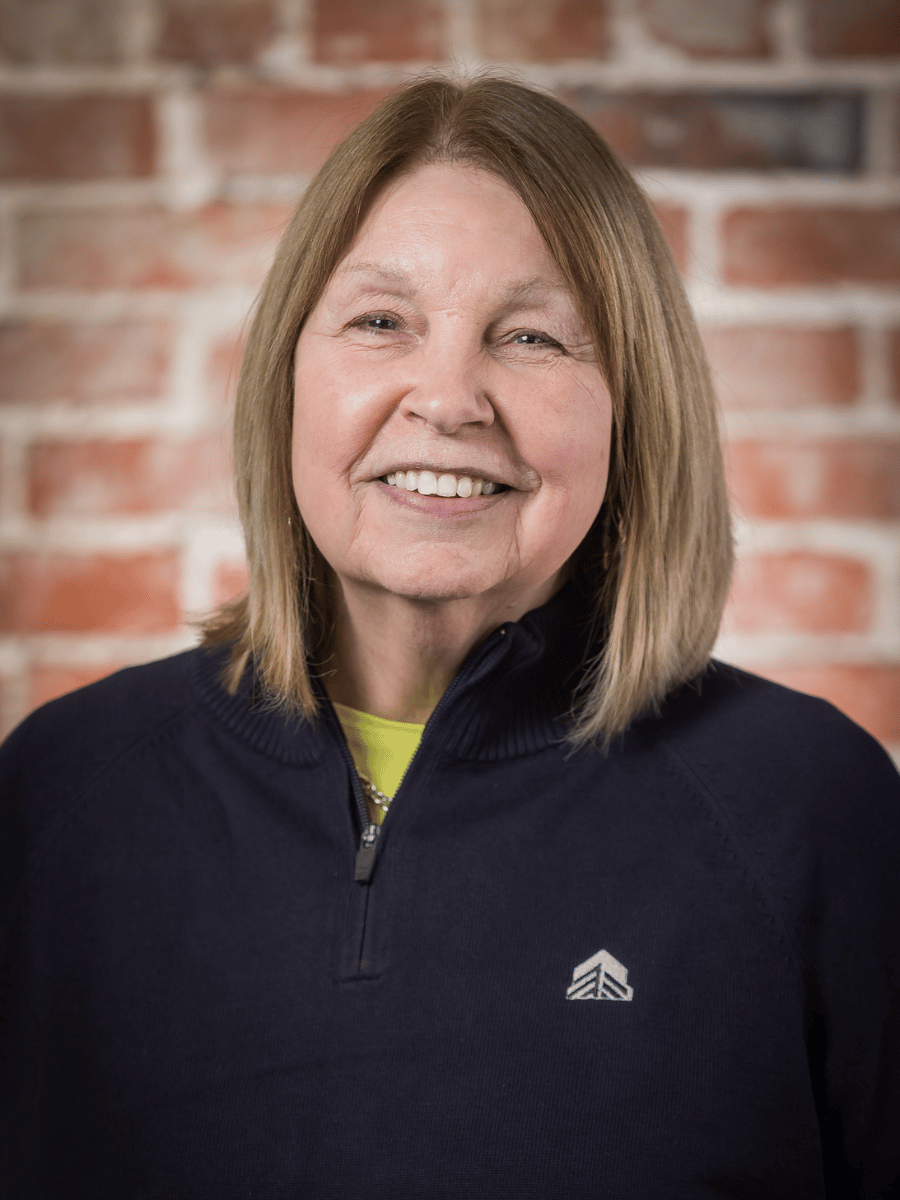 Cindy Rohan Staff Picture