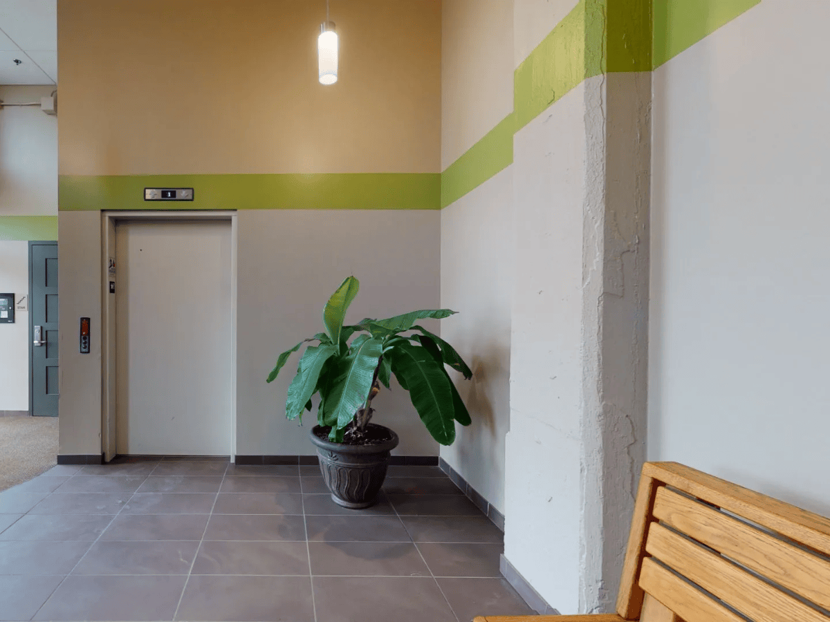 Mercantile interior 4 (1)
